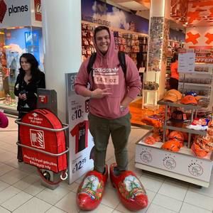 Meet your Posher, Matthew